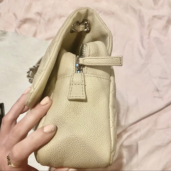 CHANEL JUMBO Easy Flap!!!! Almost new!!! - Picture 3 of 11